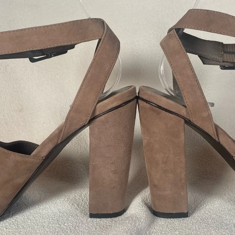 DVF Rebel Suede Platform Block Heel Sandals Diane Von Furstenberg Taupe Sz 6.5